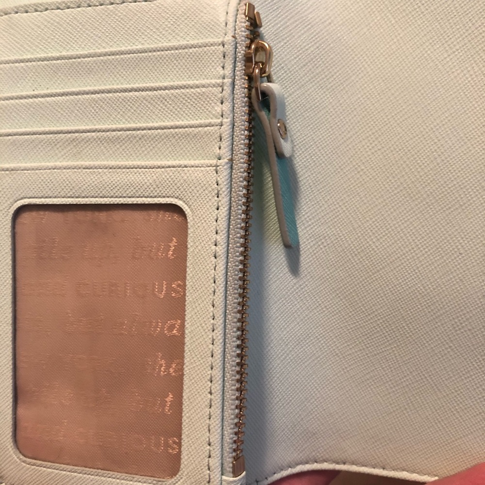 Kate Spade wallet - Picture 5 of 6